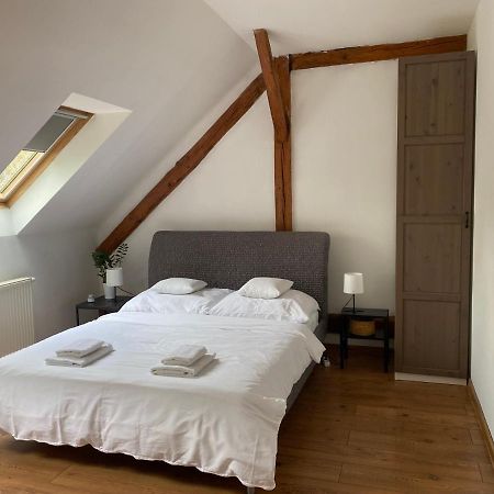 Sunny Attic Apartment Зволен Екстериор снимка